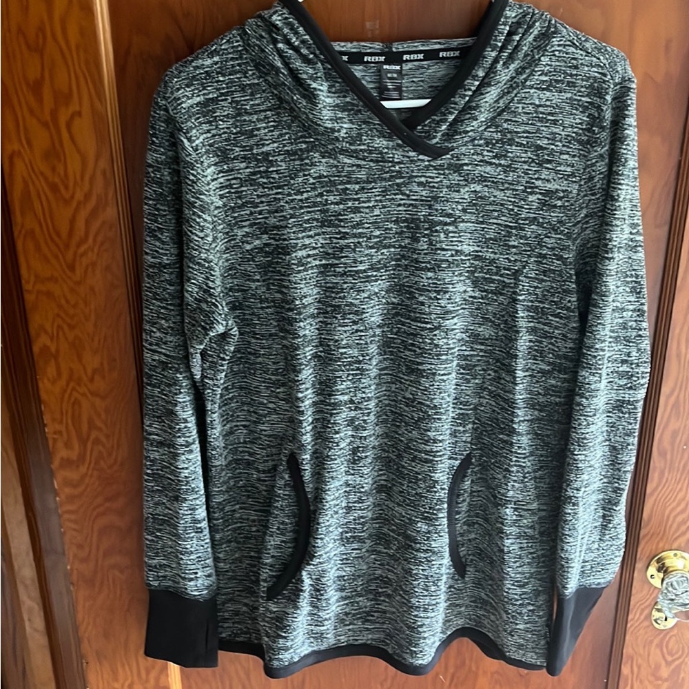RBX women’s black sweatshirt